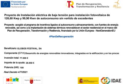 Cartel: instalación fotovoltaica de autoconsumo financiada por la Unión Europea NextGenerationEU